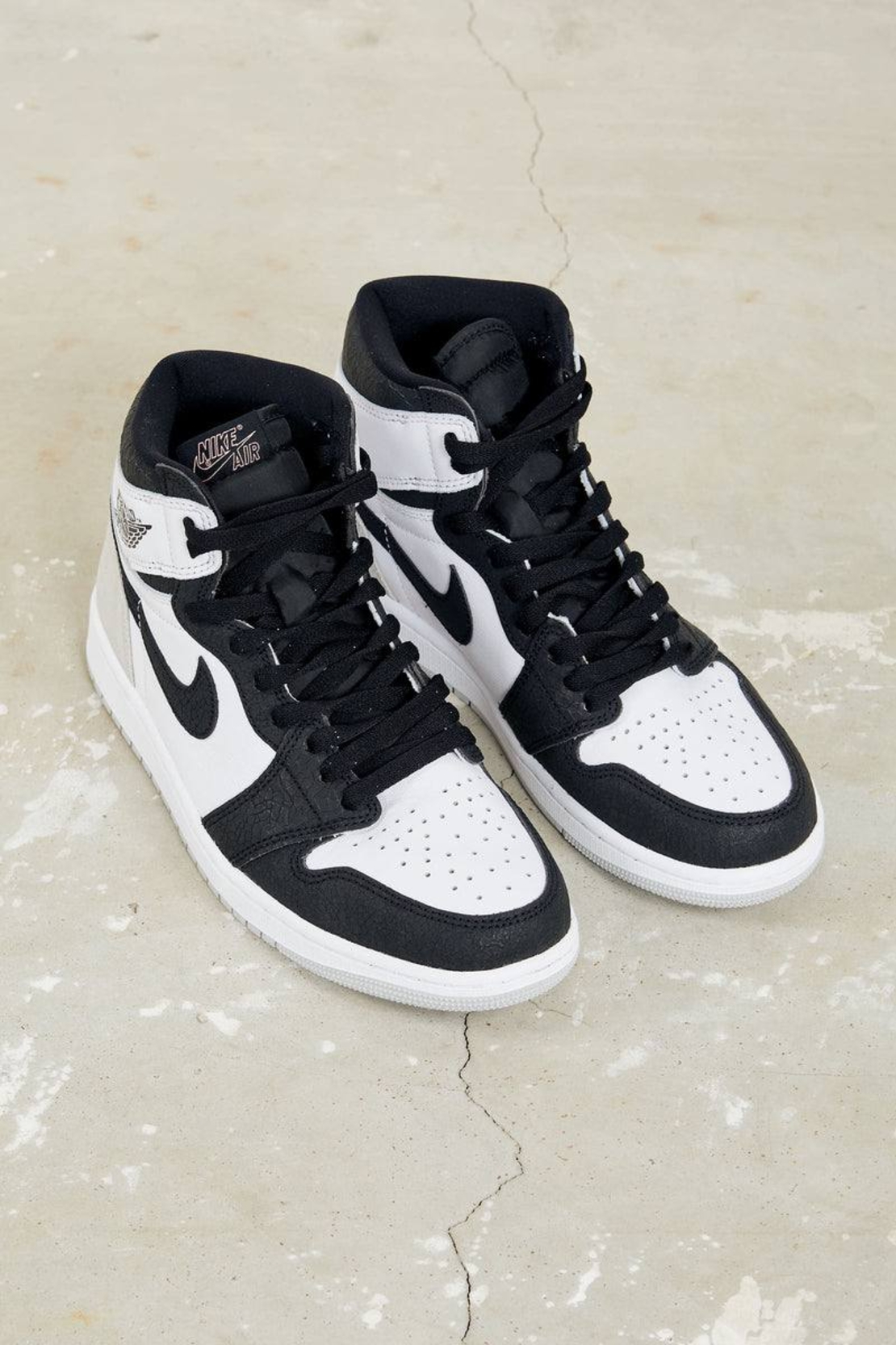 Air Jordan 1 Retro High OG “Stage Haze”