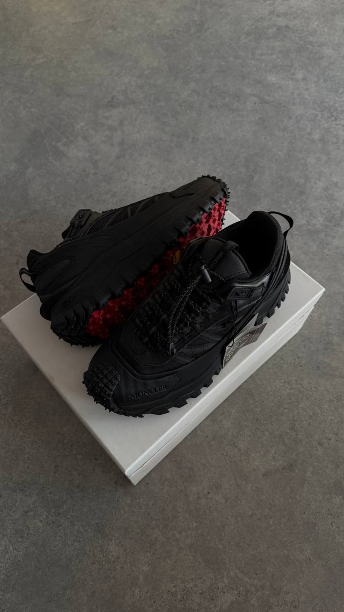 Moncler Trailgrip GTX – Triple Black