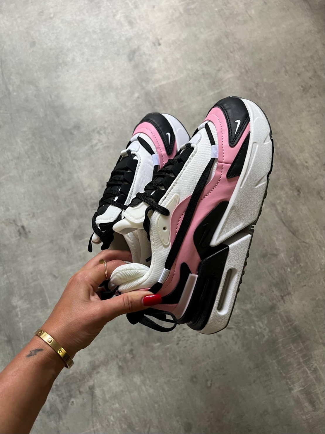 Air Max Furyosa “Pink and Black''