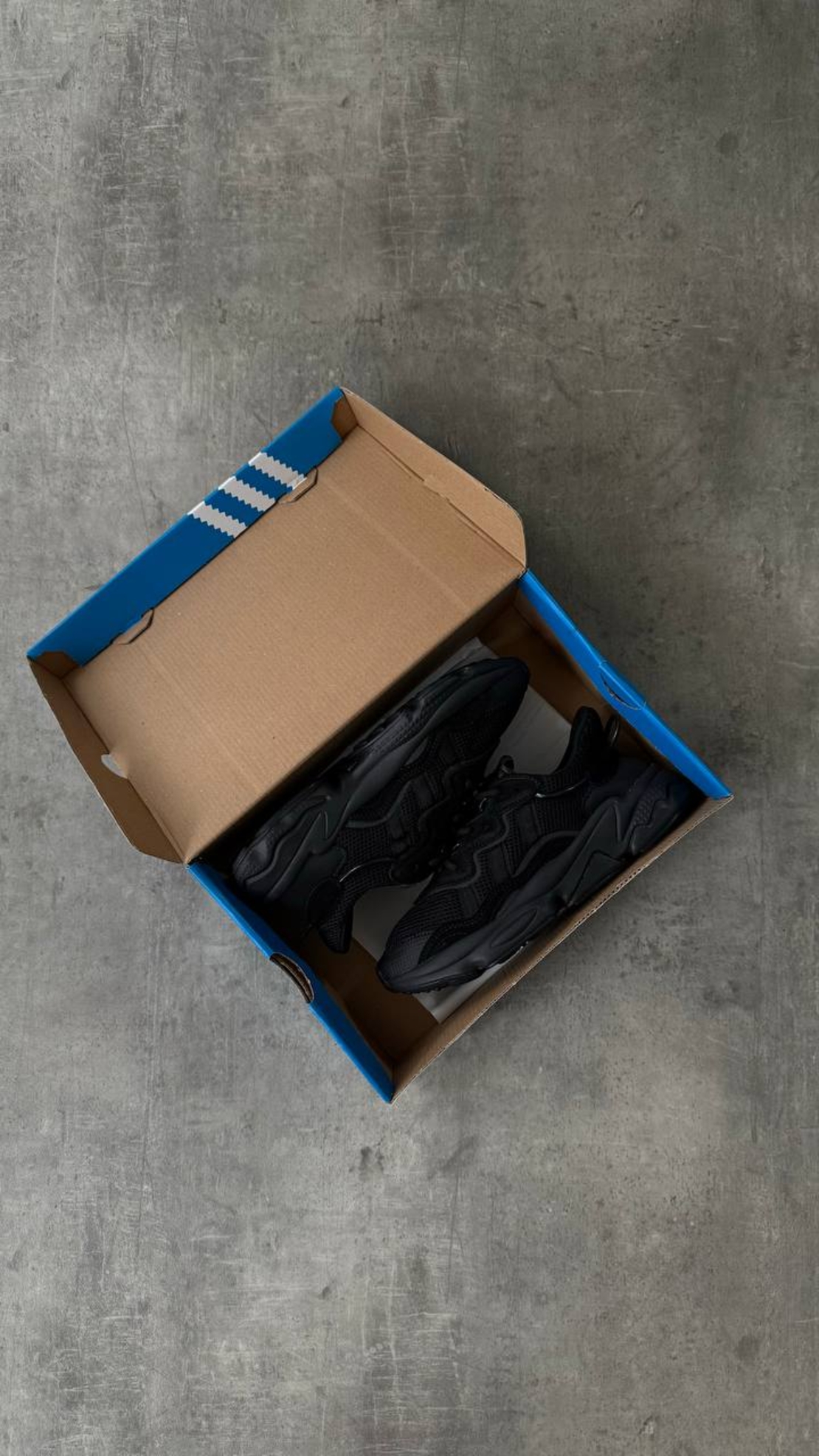 Adidas Ozweego ''Black''