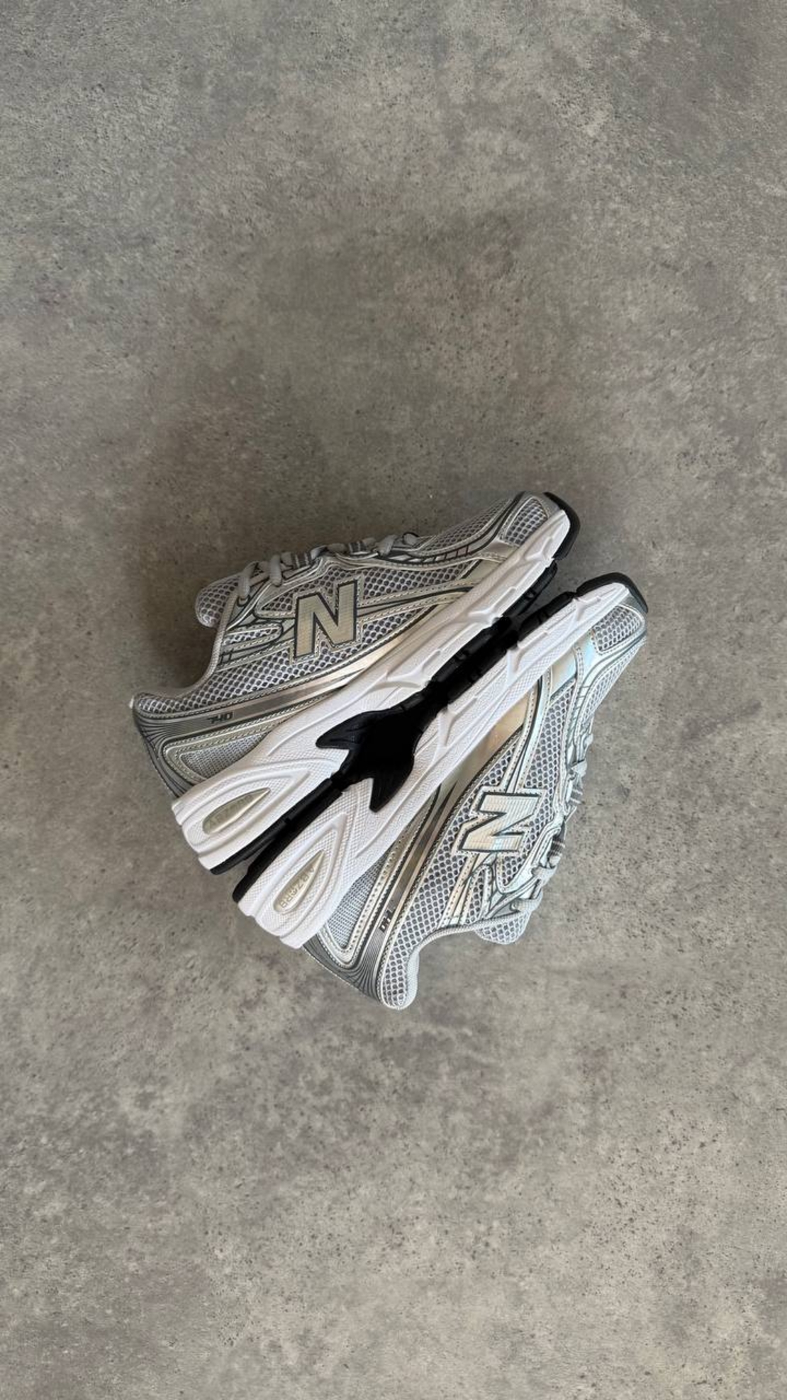 New Balance 740 “Silver”