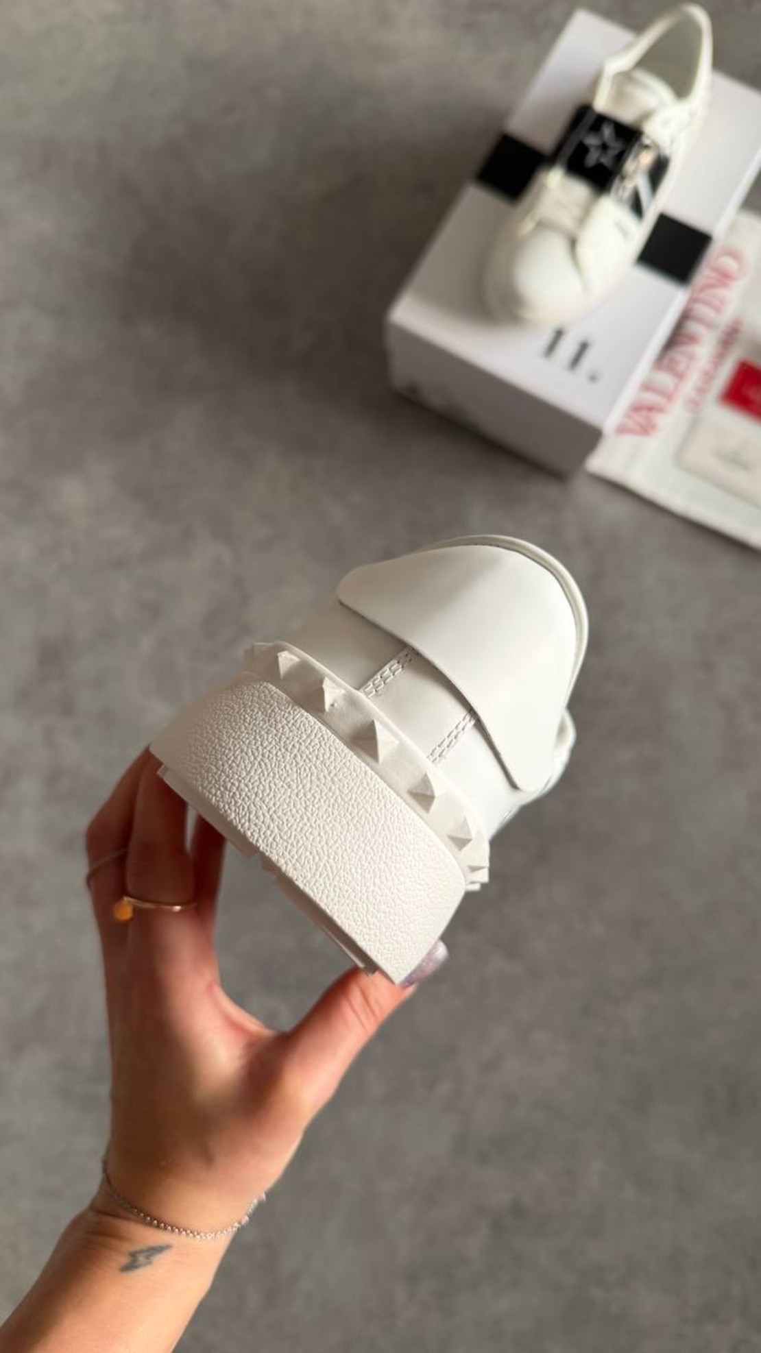 Valentino Garavani Open Star – Black/White