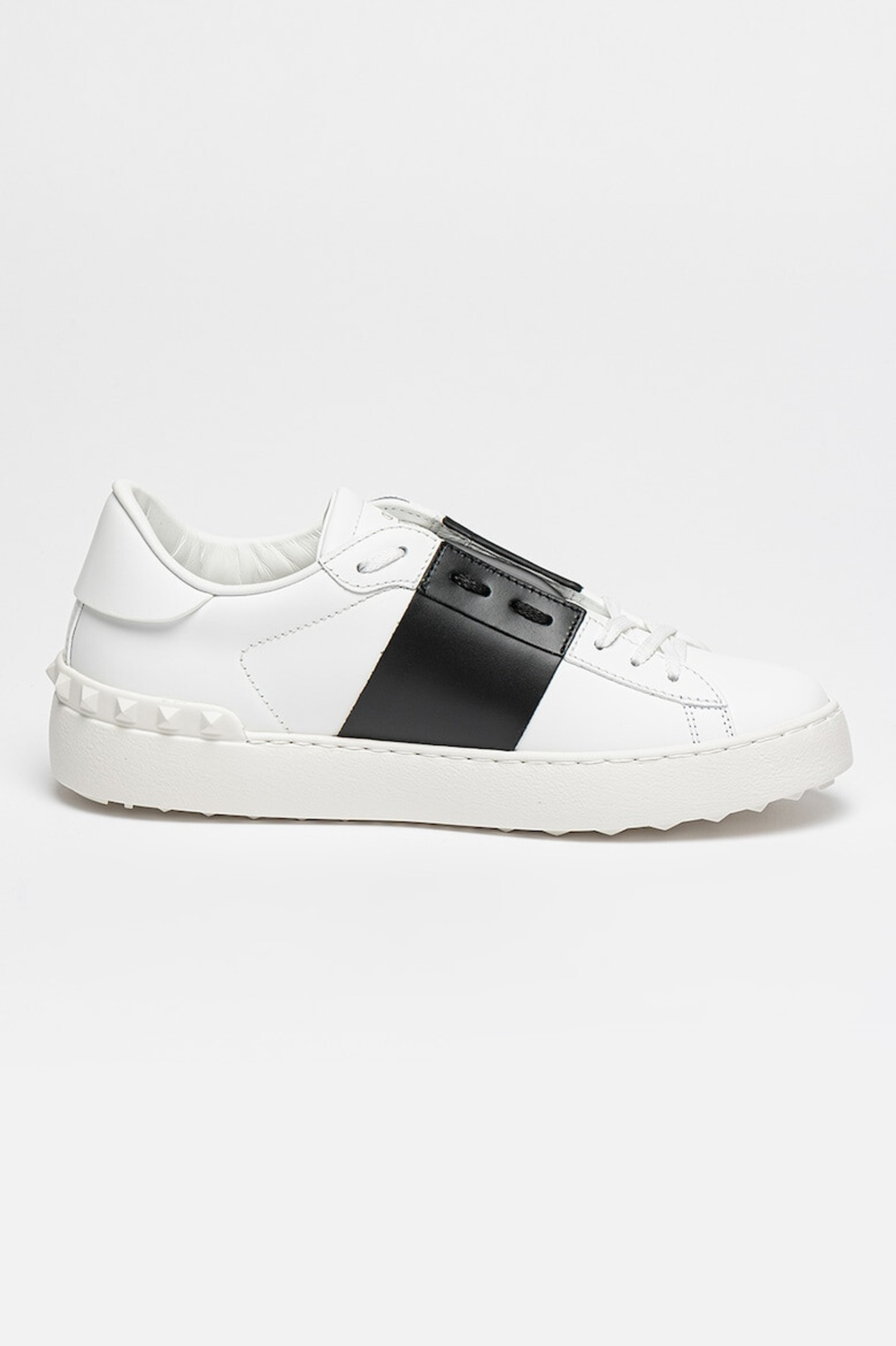 Valentino Garavani Rockstud Untitled Sneaker 