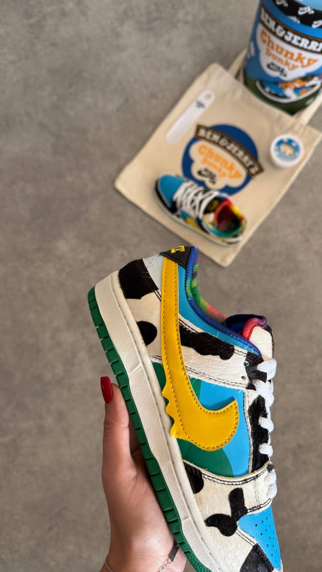 Nike SB Dunk Low Ben & Jerry’s “Chunky Dunky” (Full Box Set)