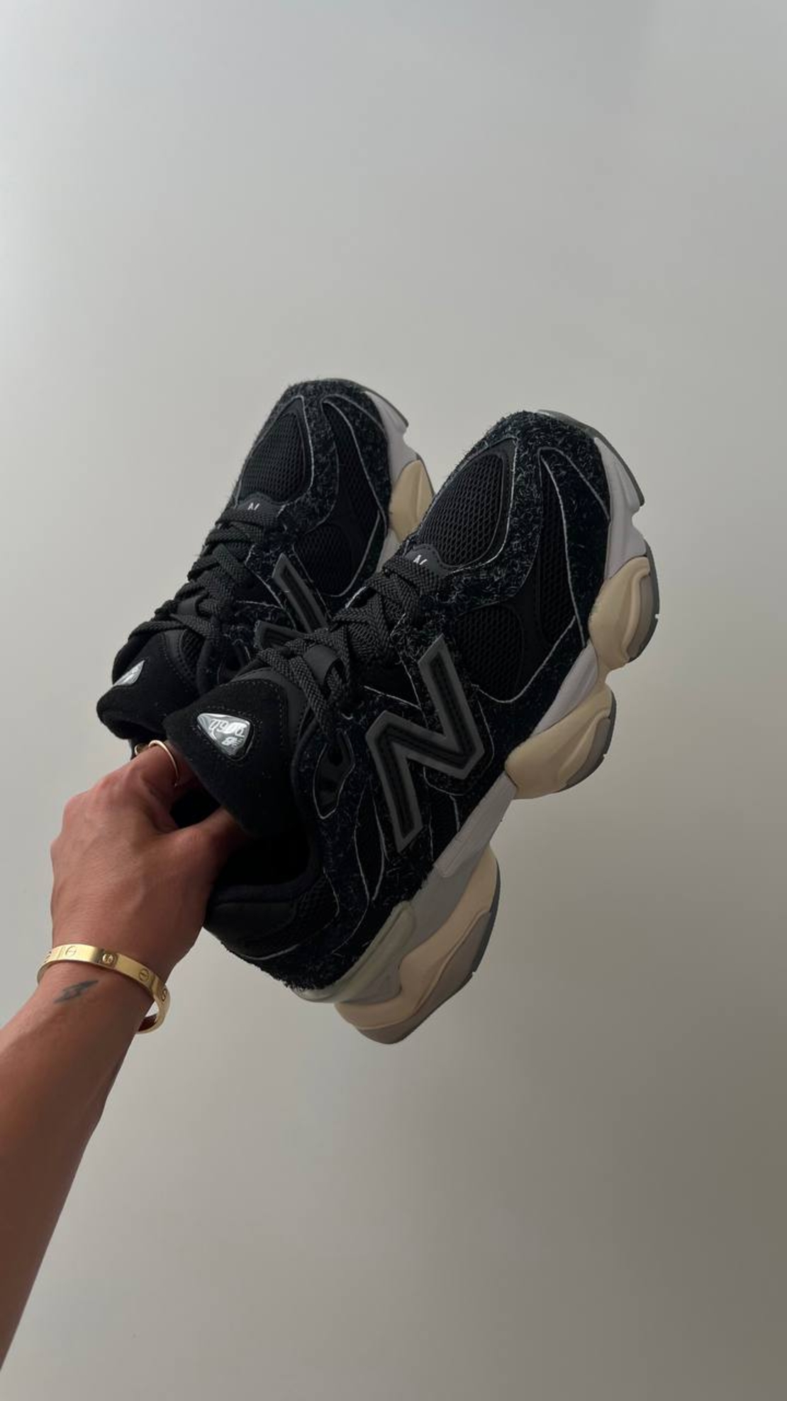 New Balance 9060  SEA SALT BLACK “SUEDE”