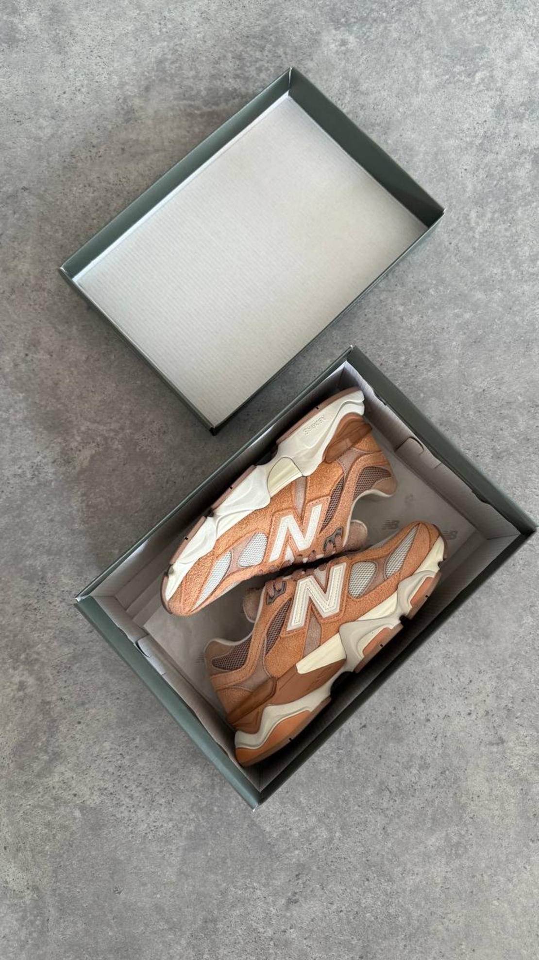 New Balance 9060 “Flat Taupe”