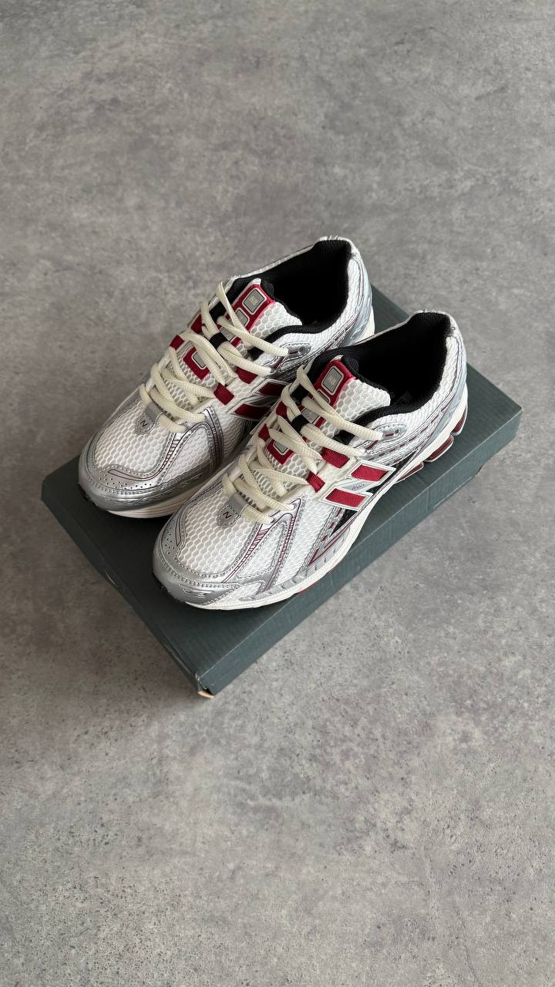 New Balance 1906R “Silver Red”