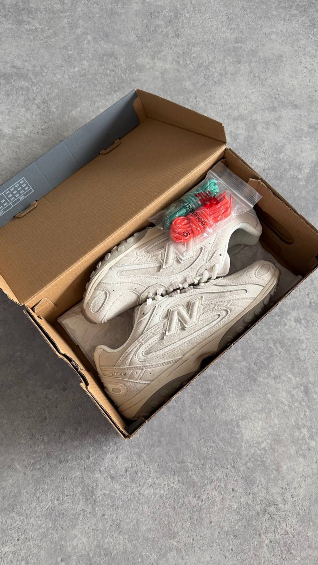 New Balance 204L “Timberwolf”