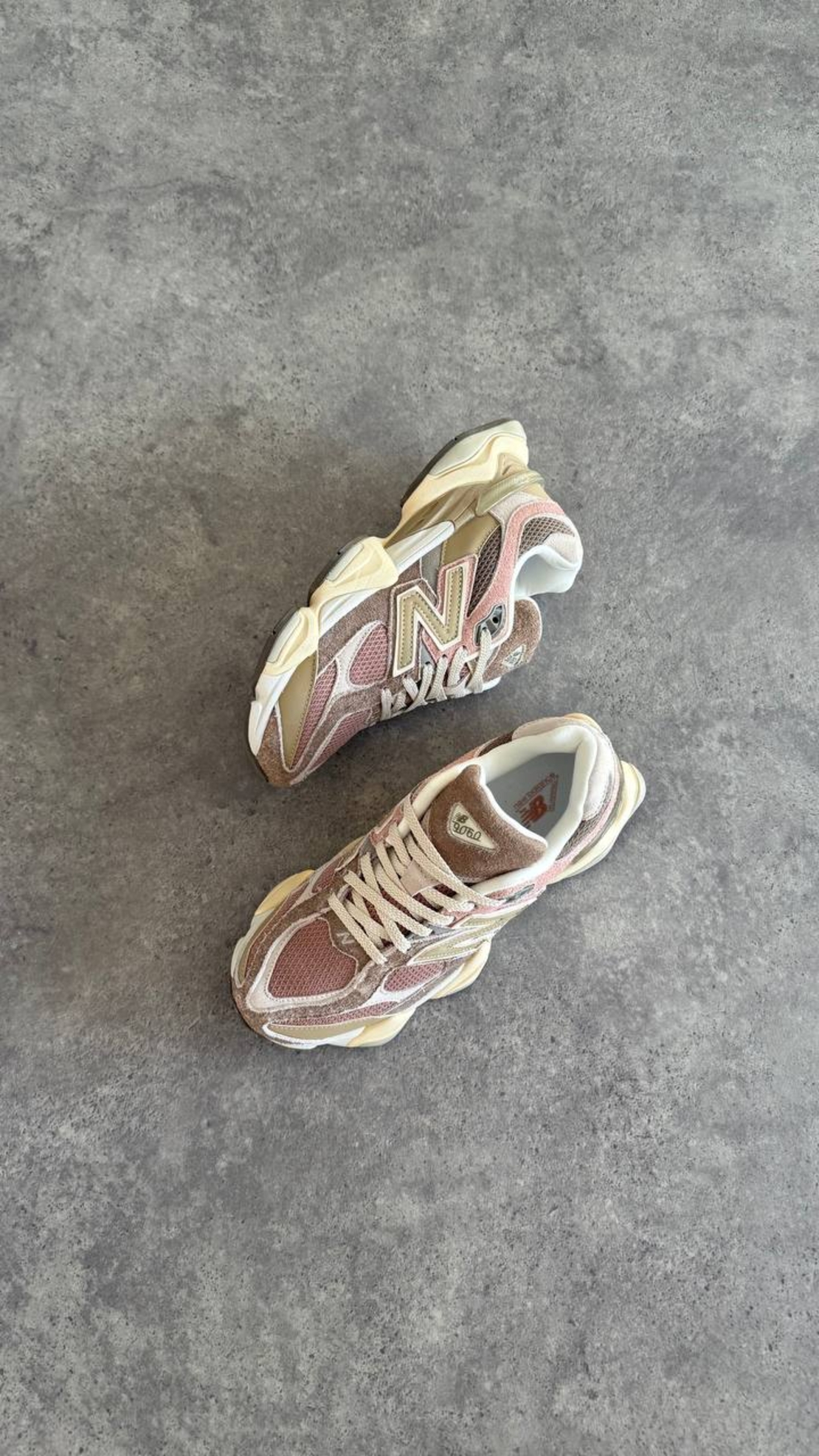 NEW BALANCE 9060 LANDSLIDE MUSHROOM