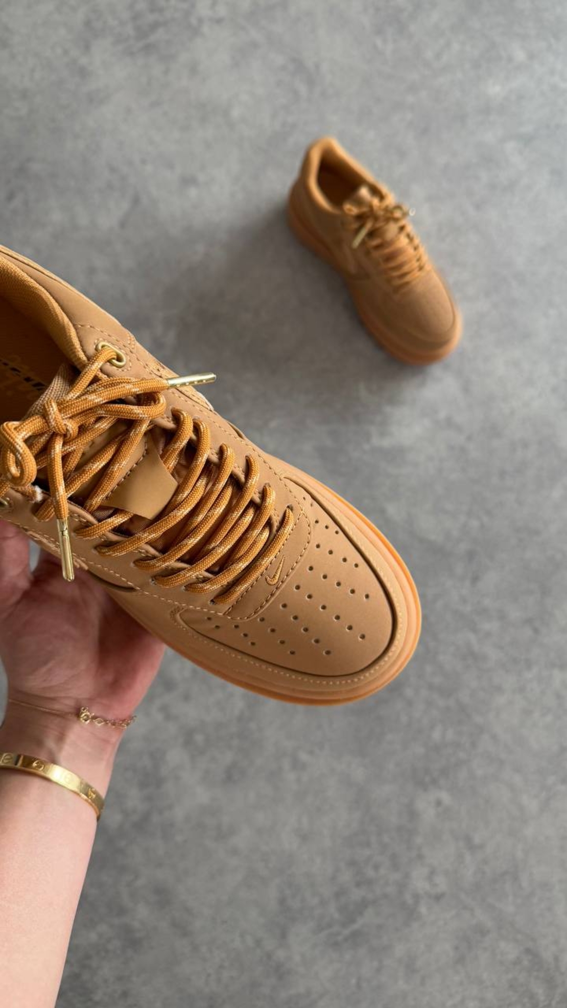 Air Force 1 Luxe “Flax”