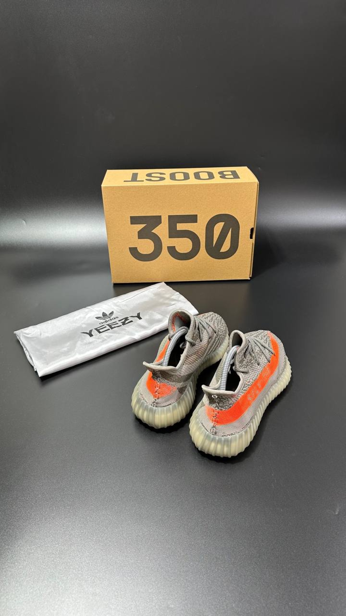 Adidas Yeezy Boost 350 V2 