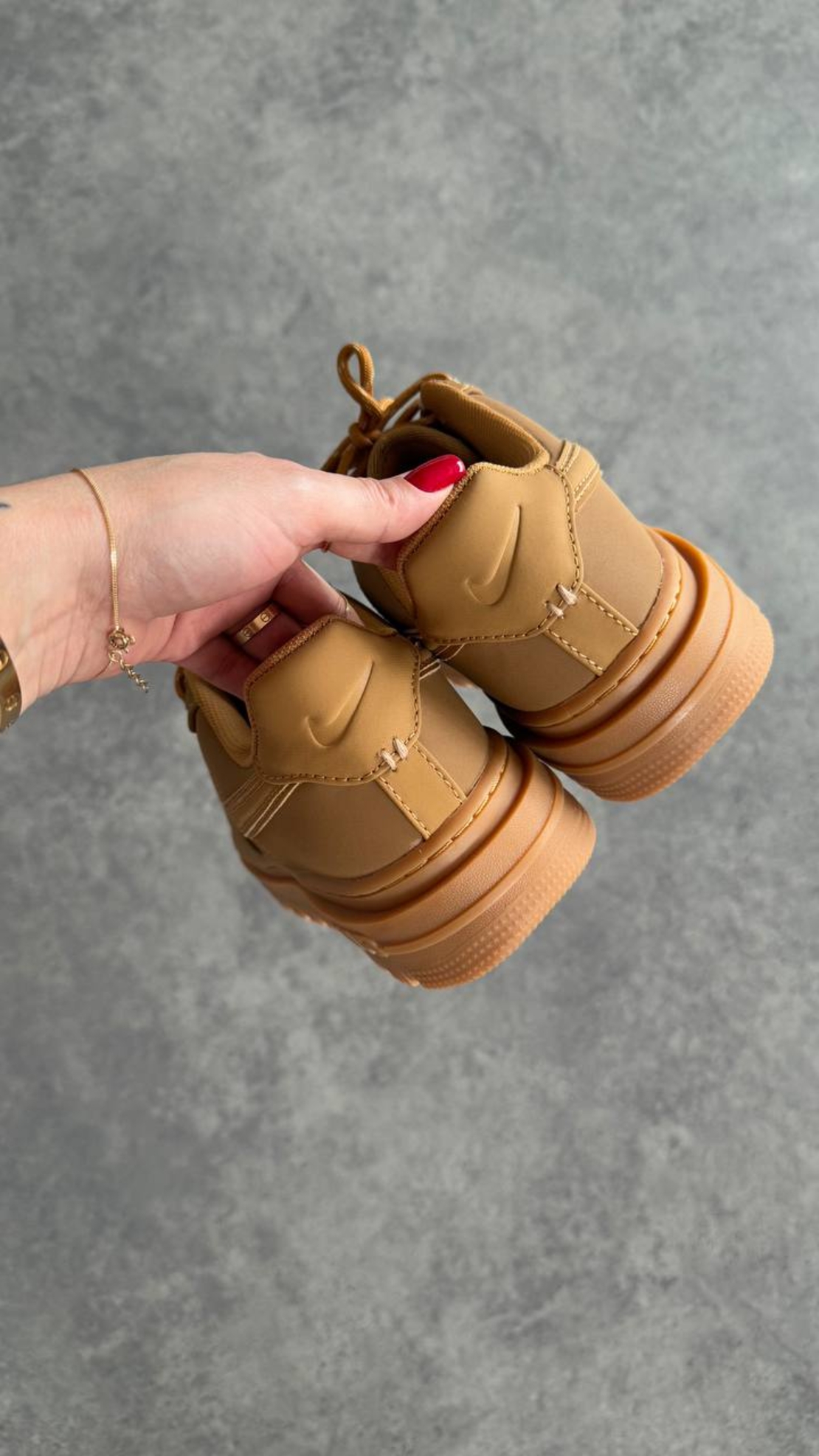 Air Force 1 Luxe “Flax”