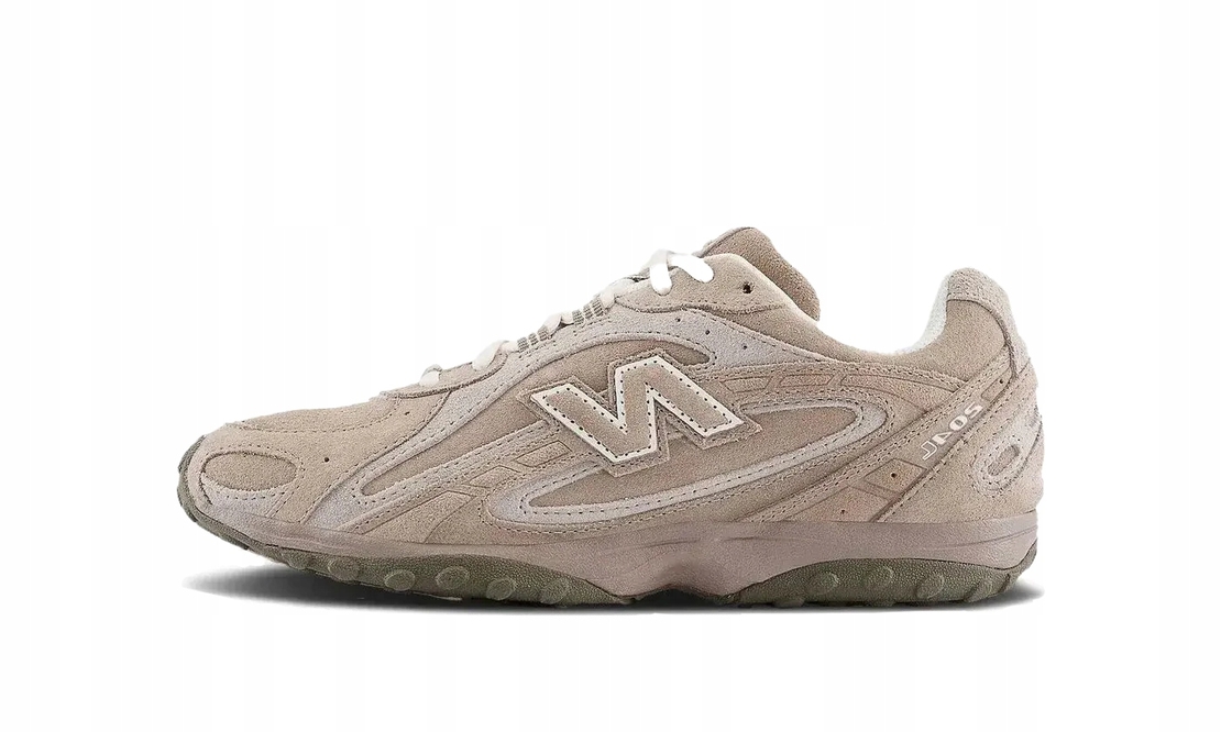 New Balance 204L “Mushroom / Arid Stone”