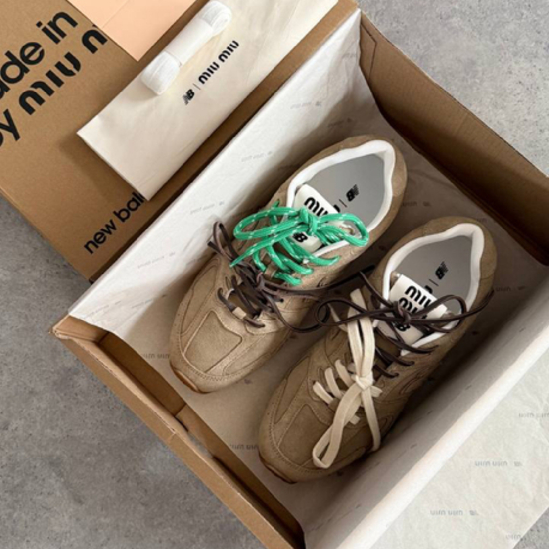 New Balance x Miu Miu 530 SL (Full Box) PREMİUM
