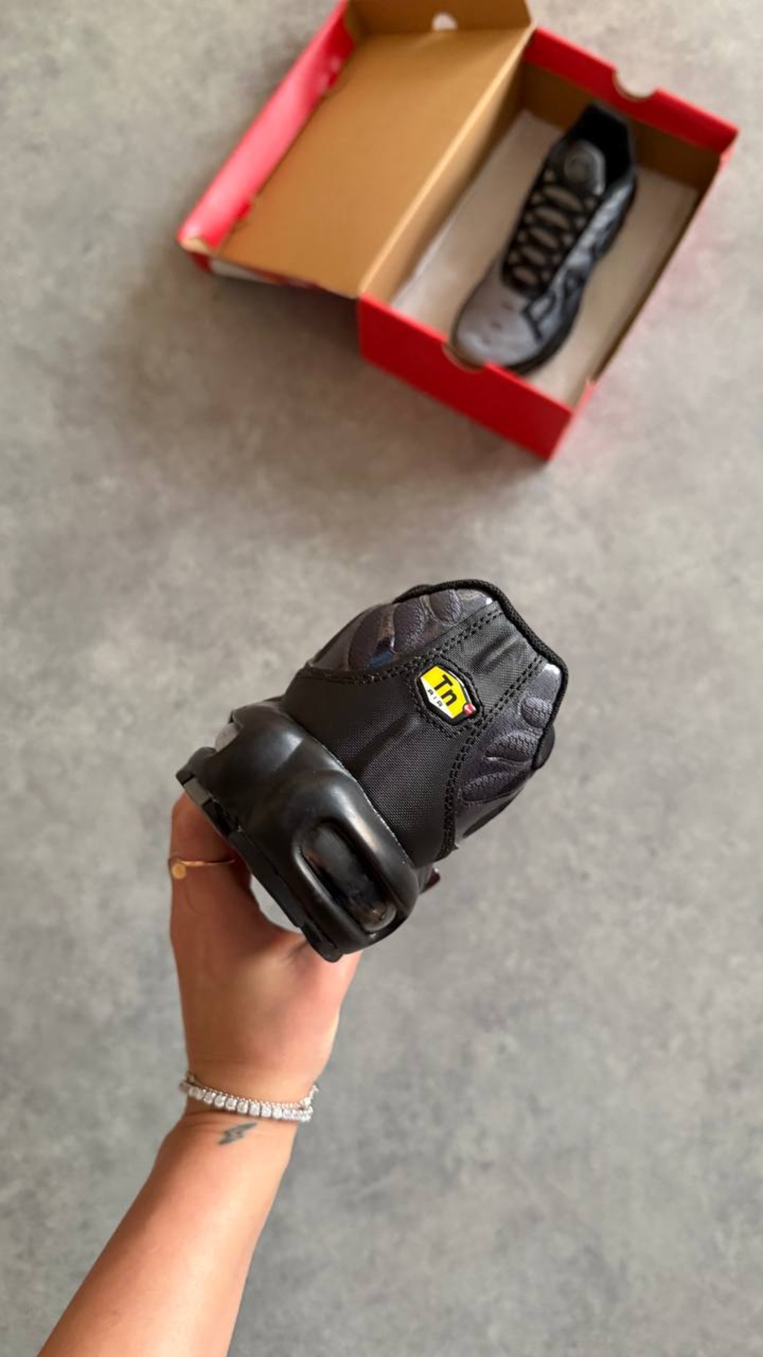 Nike Air Max Plus TN “Paris Saint-Germain”