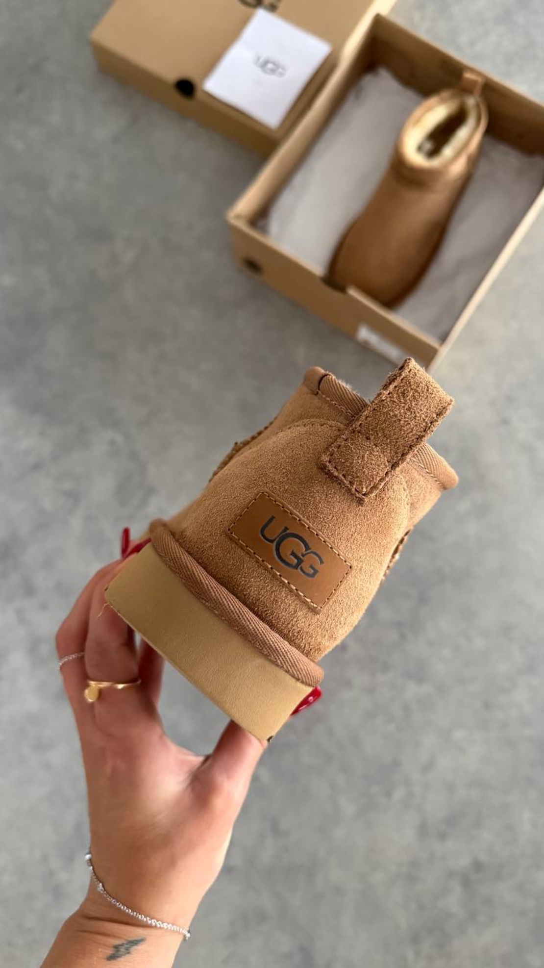 UGG Ultra Mini Classic 