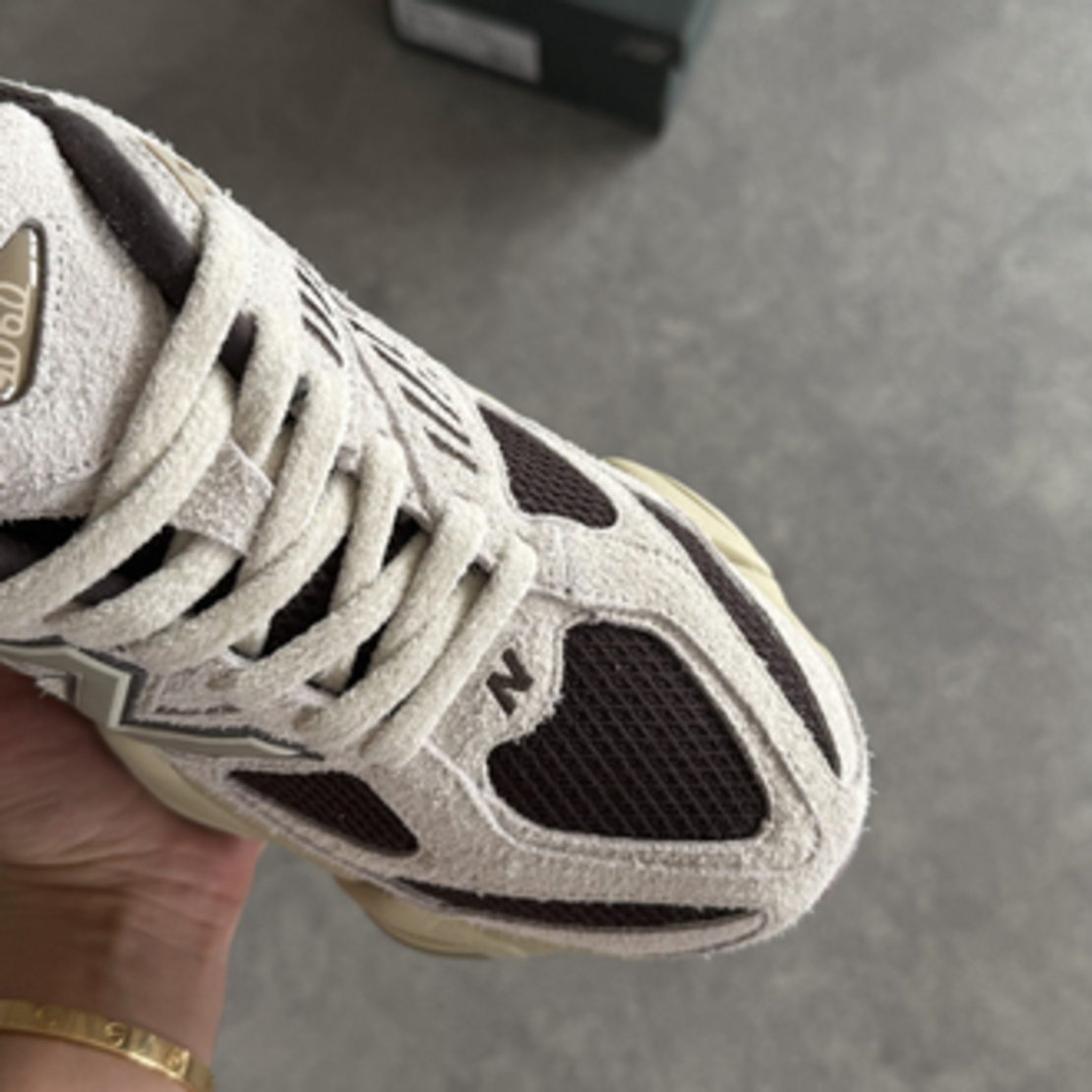 NEW BALANCE 9060 SYDNEY 'LINEN BLACK COFFEE'