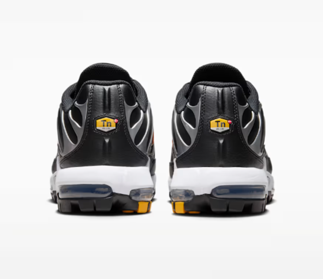 Air Max Plus Tn Black Dark Grey Hyper Crimson