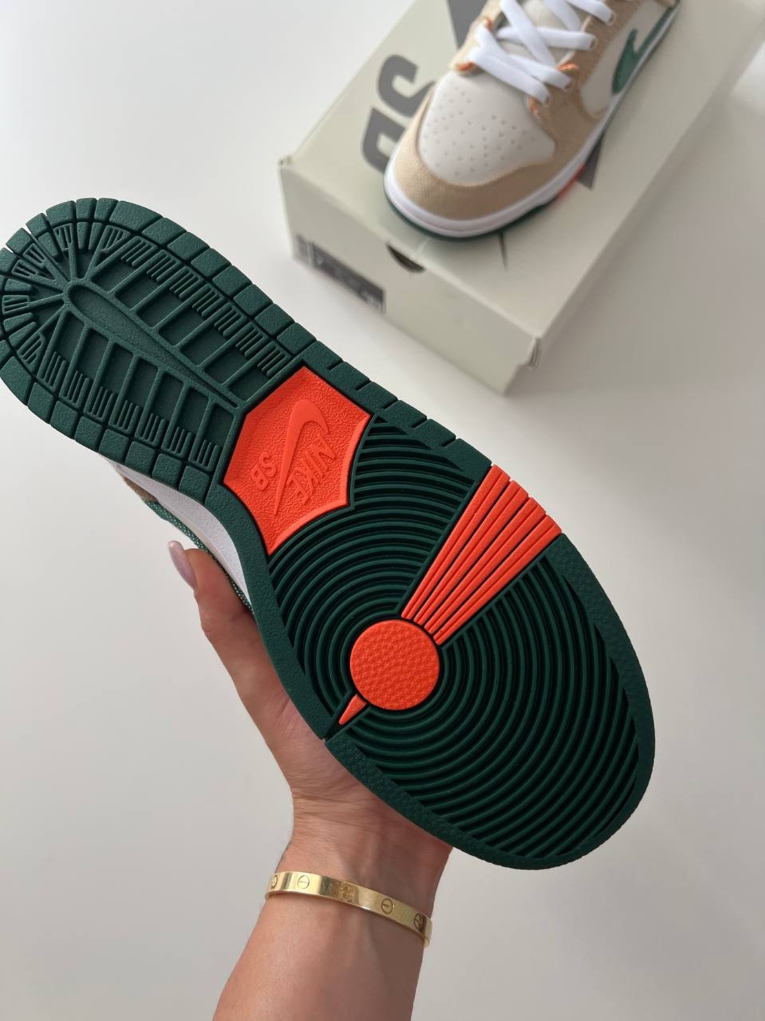 Dunk Low x Jarritos SB
