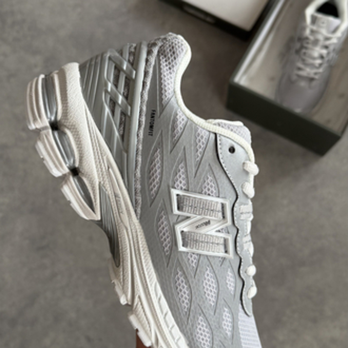 New Balance 1906 W Silver
