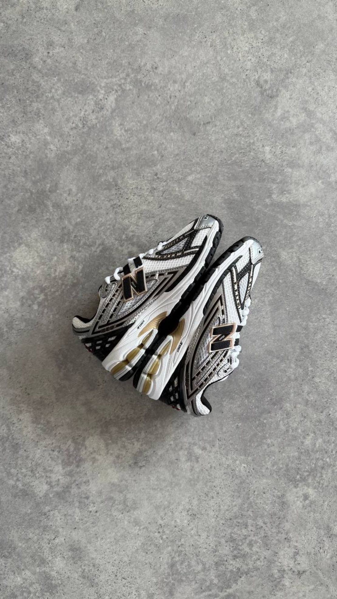 New Balance 1906R “Black Gold”