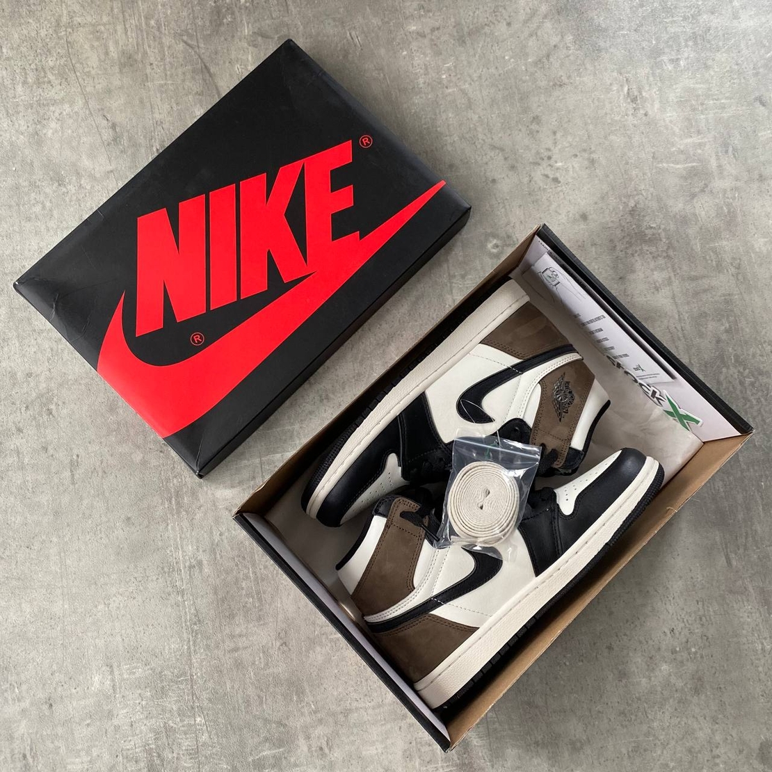 Air Jordan 1 Dark Mocha Suede