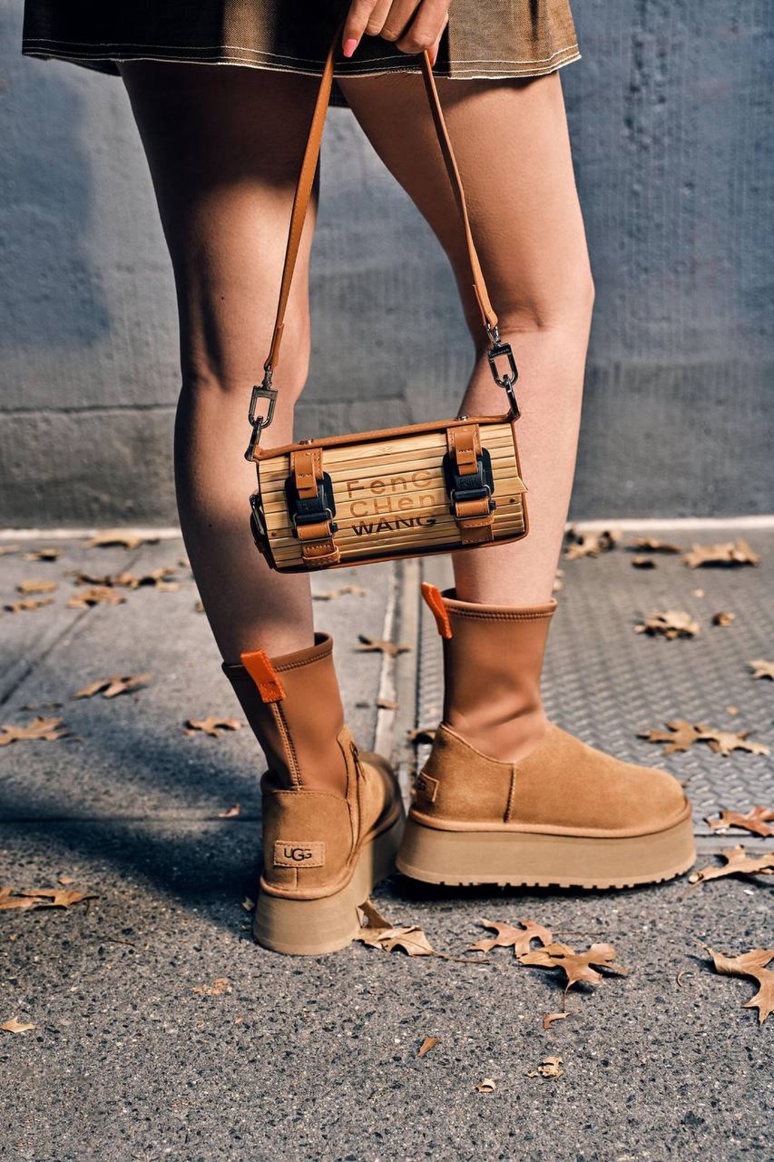 UGG Classic Dipper “Chestnut (Taba)”