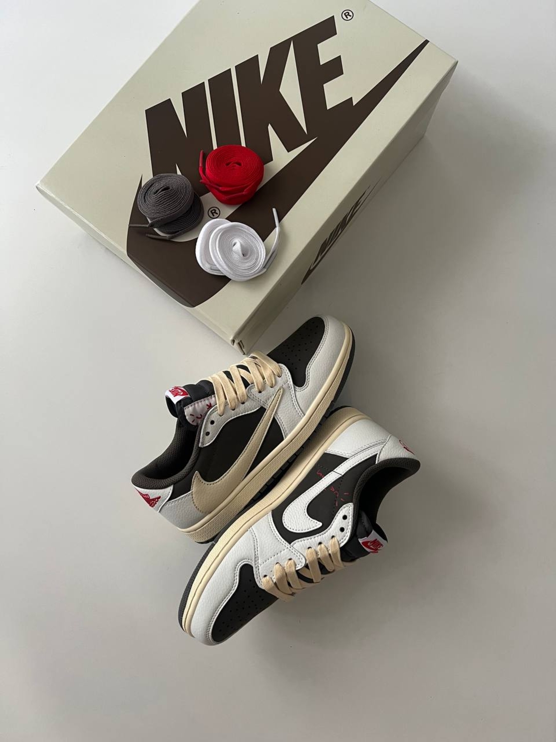 Air Jordan 1 Low X Travis Scott “Reverse Mocha”