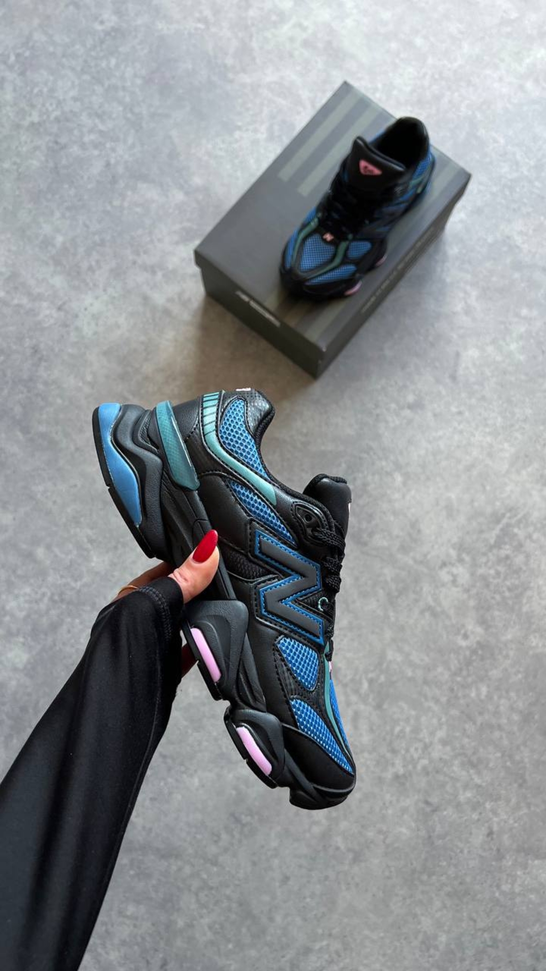 New Balance 9060 