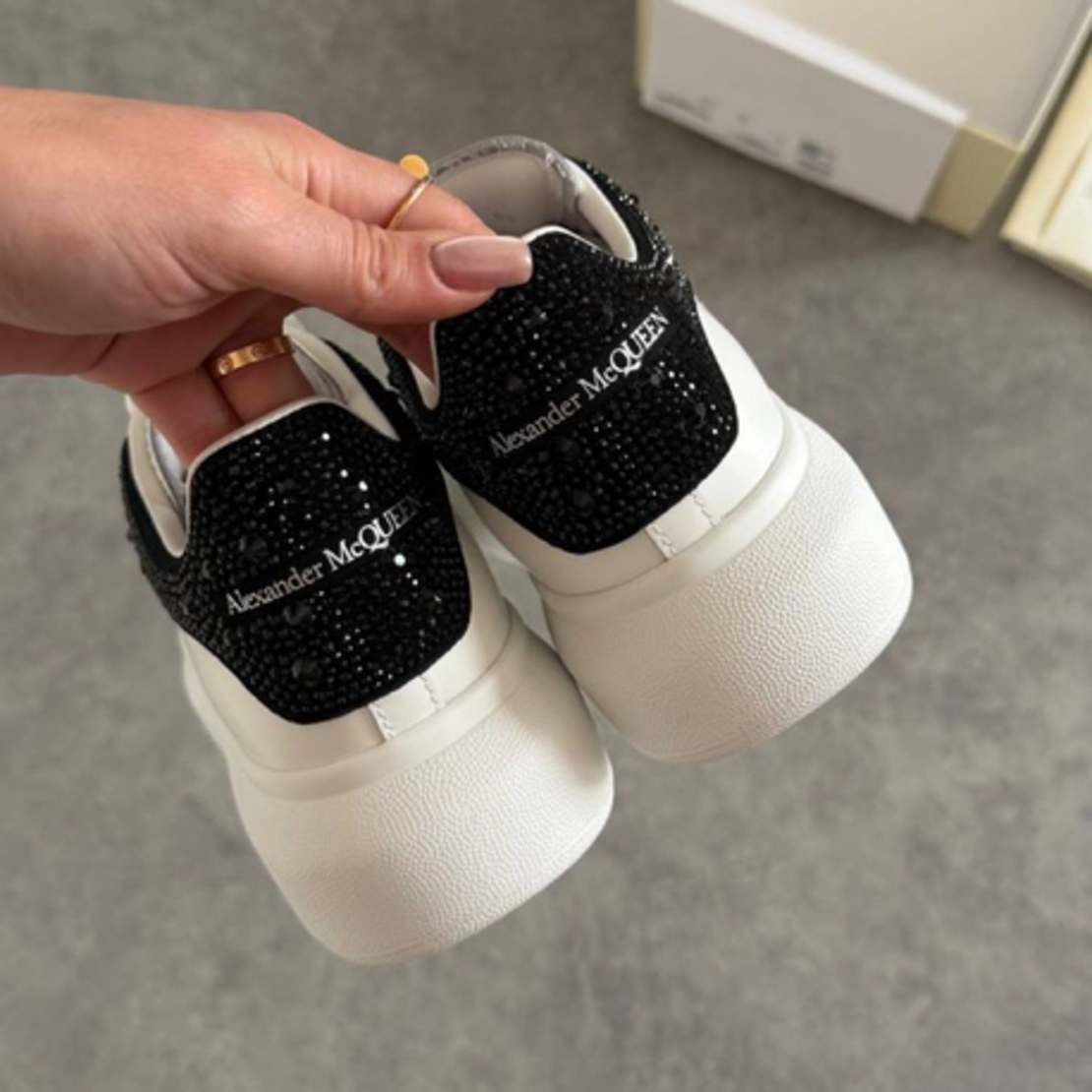 Mcqueen Swarovski Women “Premium”