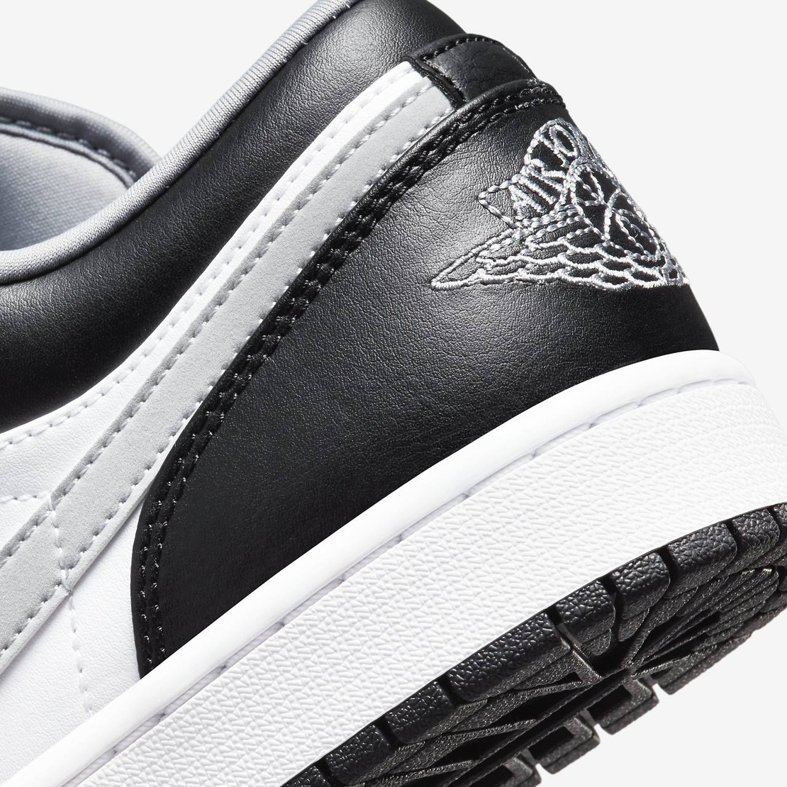 Air Jordan 1 Low 'Black White Particle Grey'