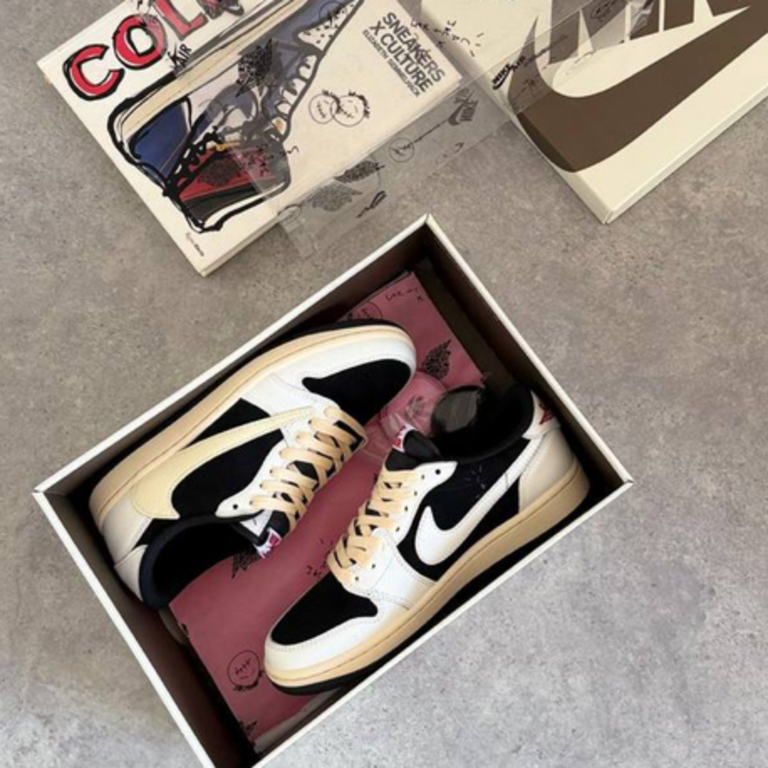 Air Jordan 1 Low x Travis Scott “ Military Black” 2026