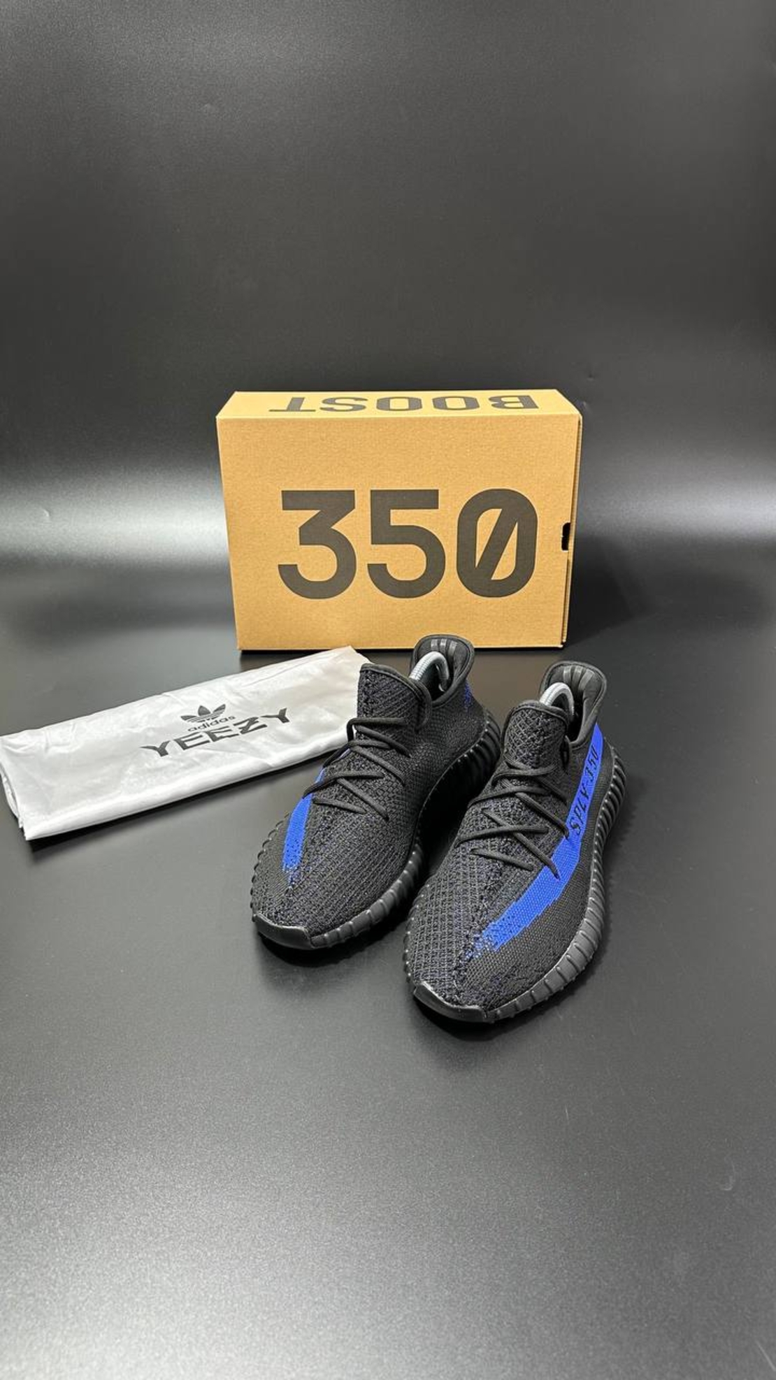 Adidas Yeezy Boost 350 V2 