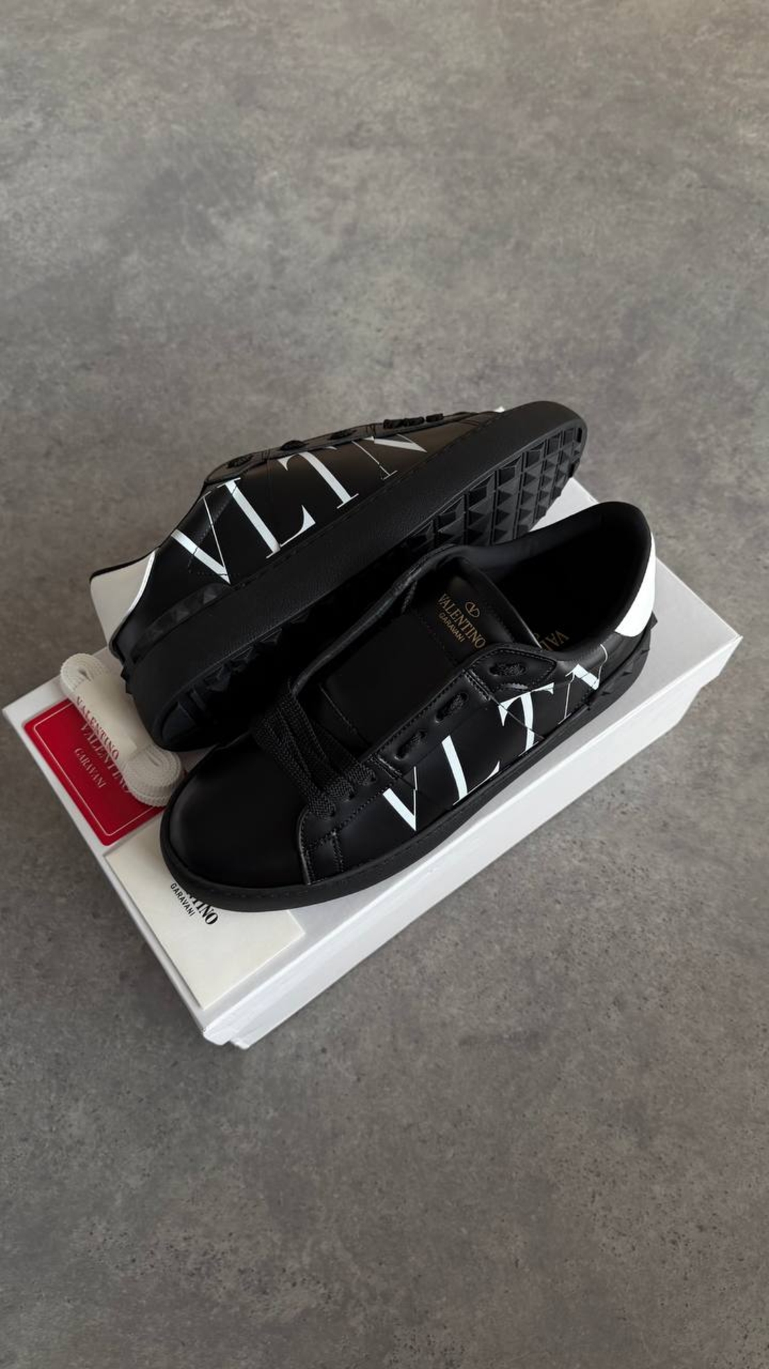 Valentino Garavani Open Low-Top “VLTN Black/White”