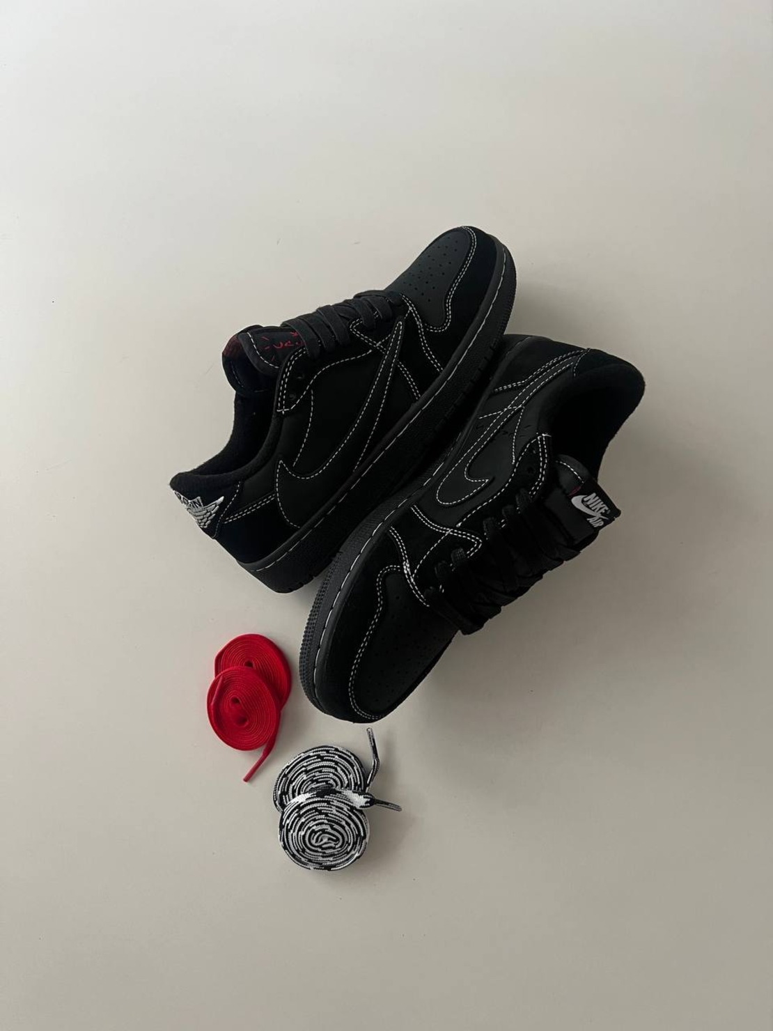 Travis Scott x Air Jordan 1 Low ‘Black Phantom’