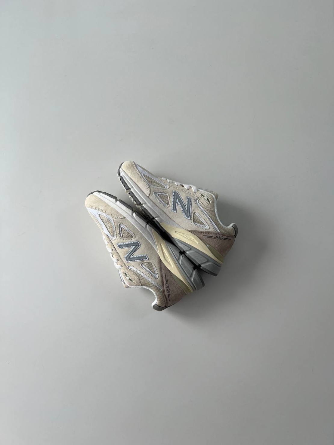 New Balance 990 V4 MADE IN USA 