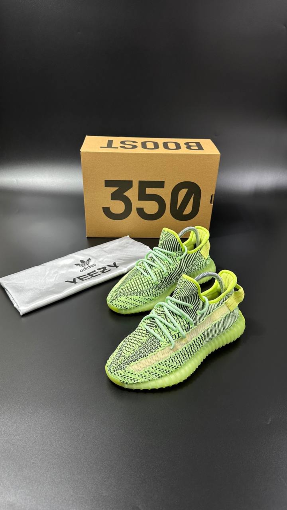Adidas Yeezy Boost 350 V2 