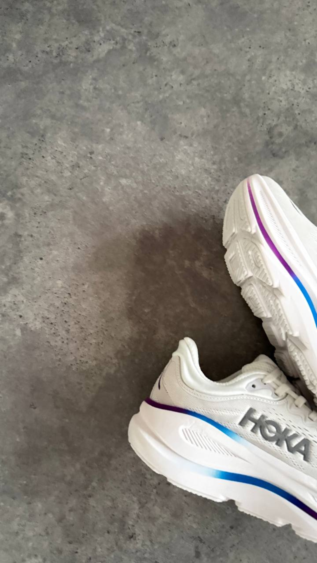 HOKA Bondi “White”