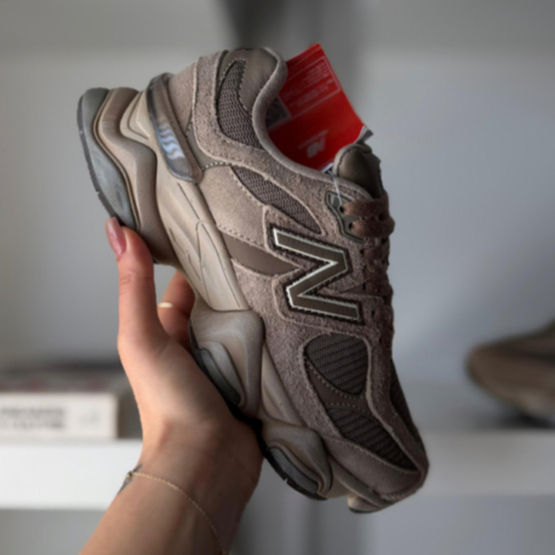 New Balance 9060 Mushroom