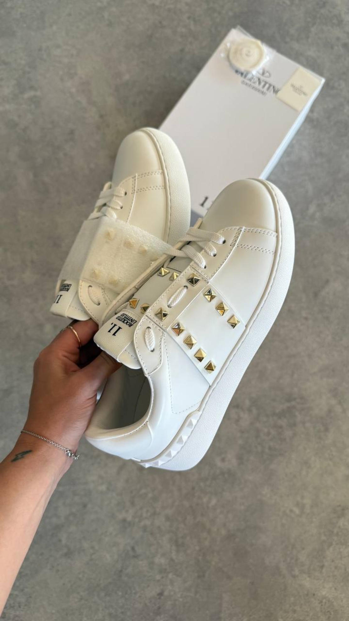 Valentino Garavani Rockstud Untitled Sneaker