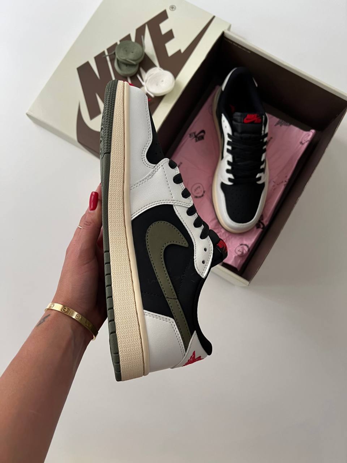 Travis Scott X Air Jordan 1 Retro Low OG Olive