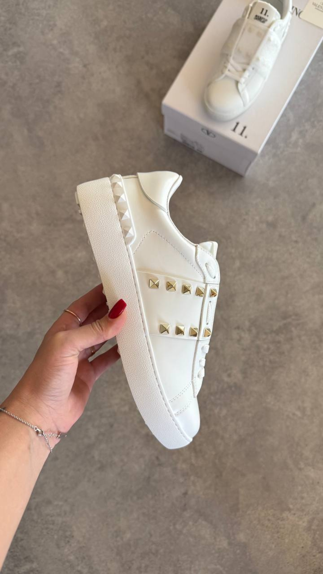 Valentino Garavani Rockstud Untitled Sneaker