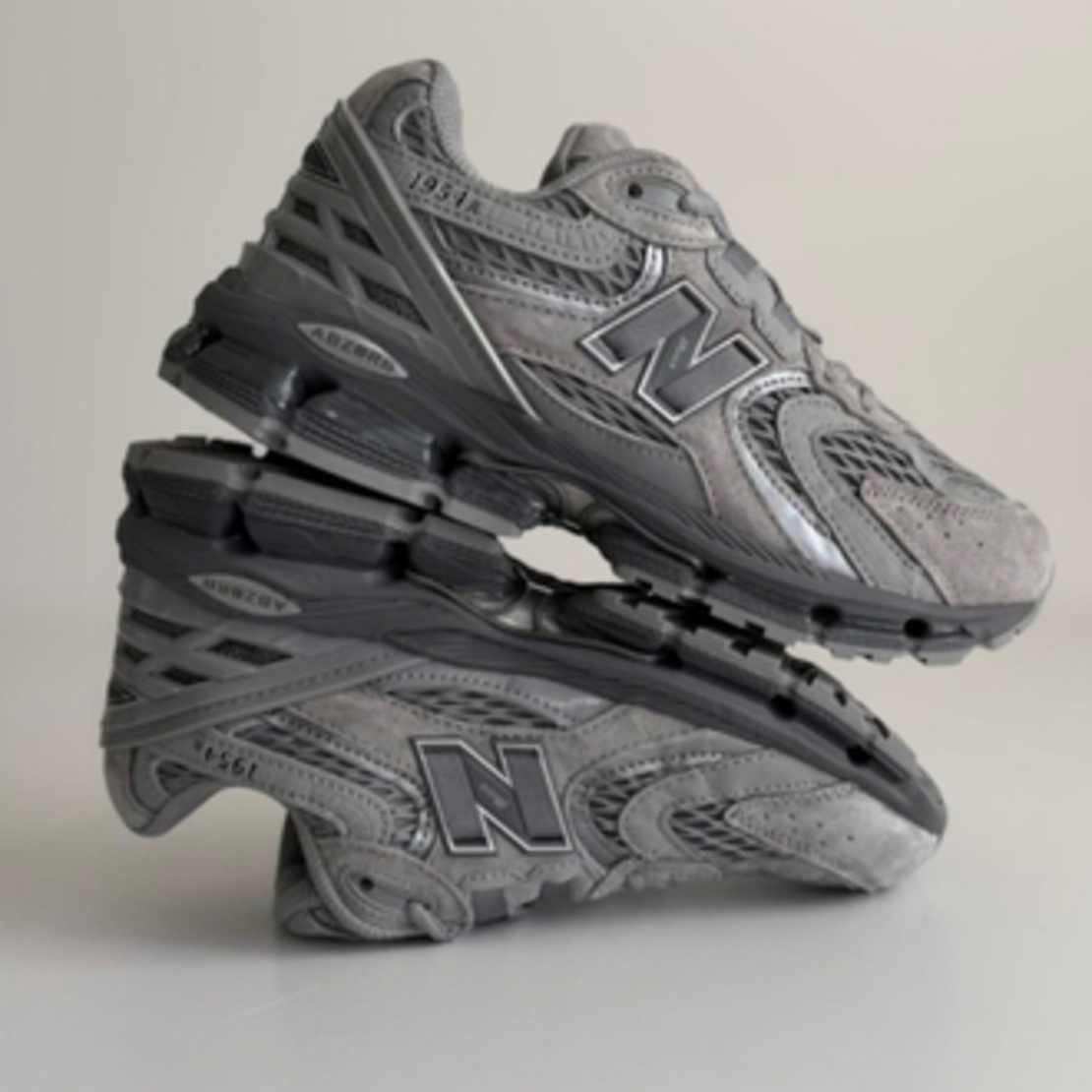 New Balance 1954R 