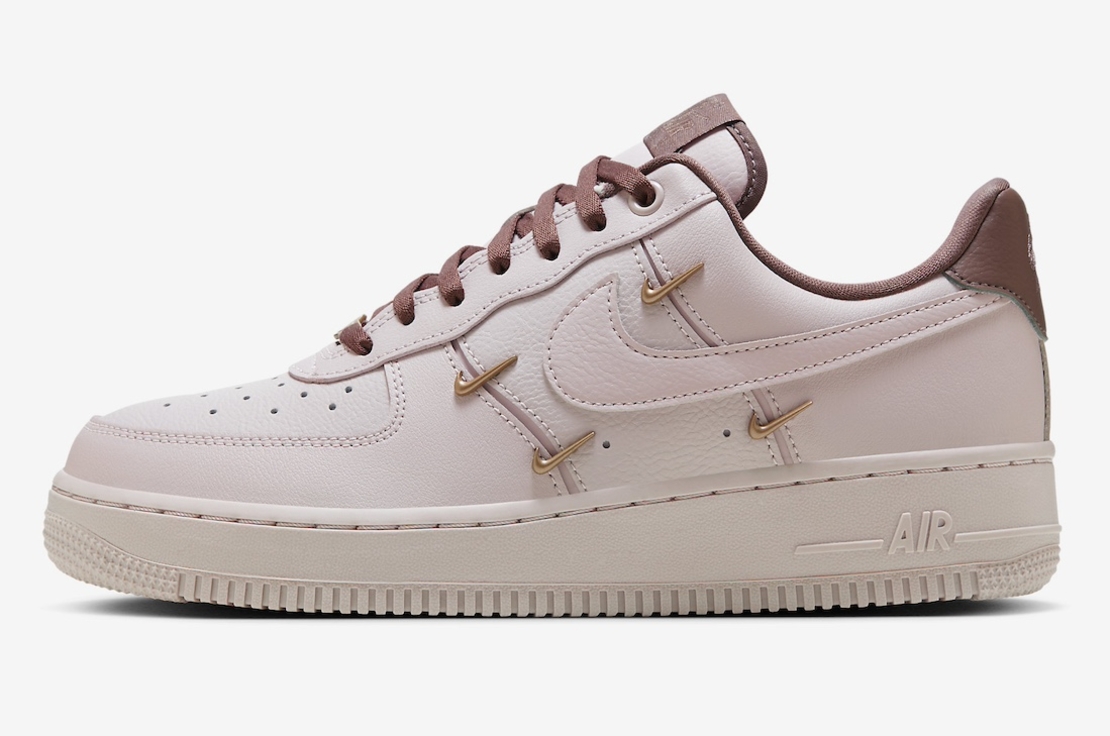 Nike Air Force 1 Low LX ‘'Pink Russett''