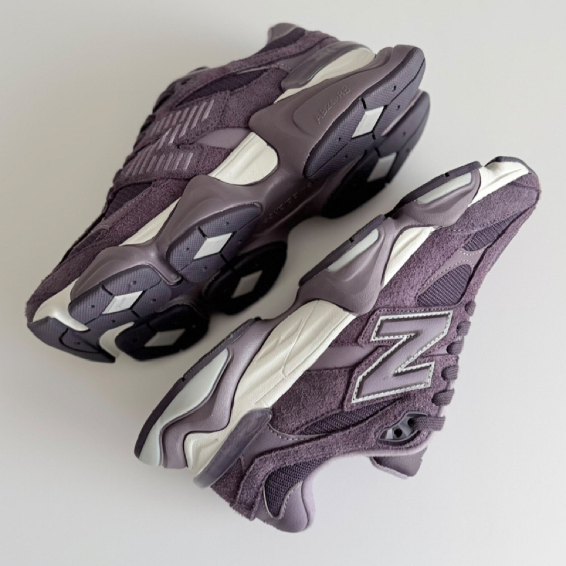 New Balance 9060 Exclusive 