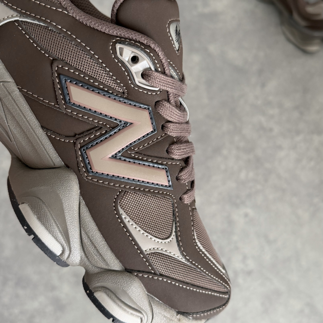 New Balance 9060'Mono Cortado'