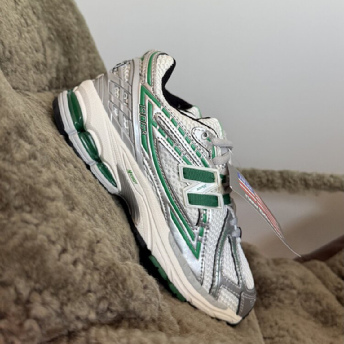 New Balance 1906r Silver Green