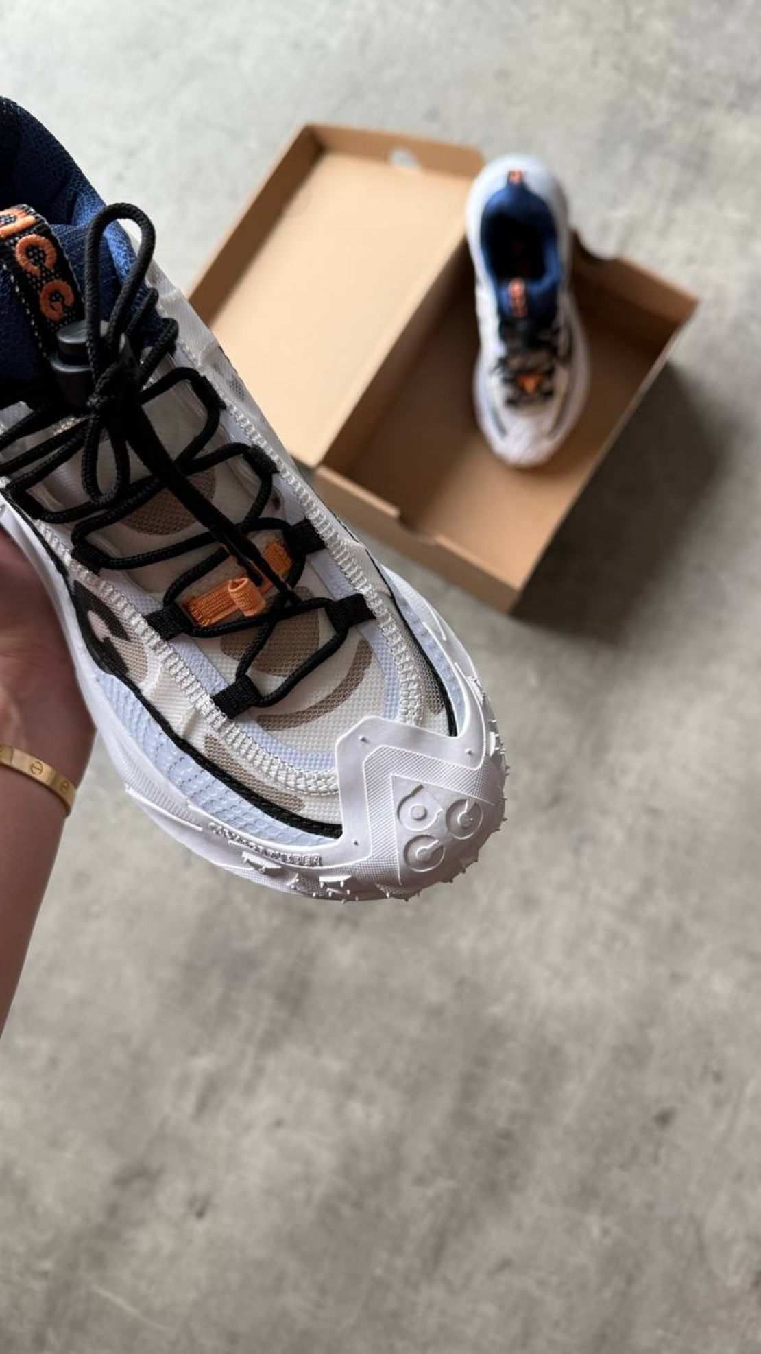 Acg Mountain Fly 2 Low “White Navy”