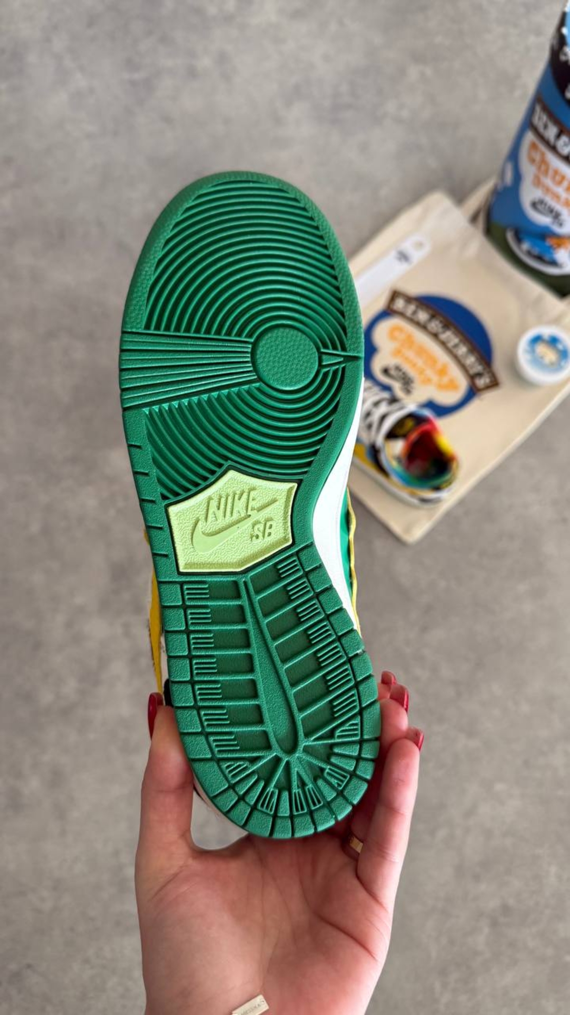 Nike SB Dunk Low Ben & Jerry’s “Chunky Dunky” (Full Box Set)