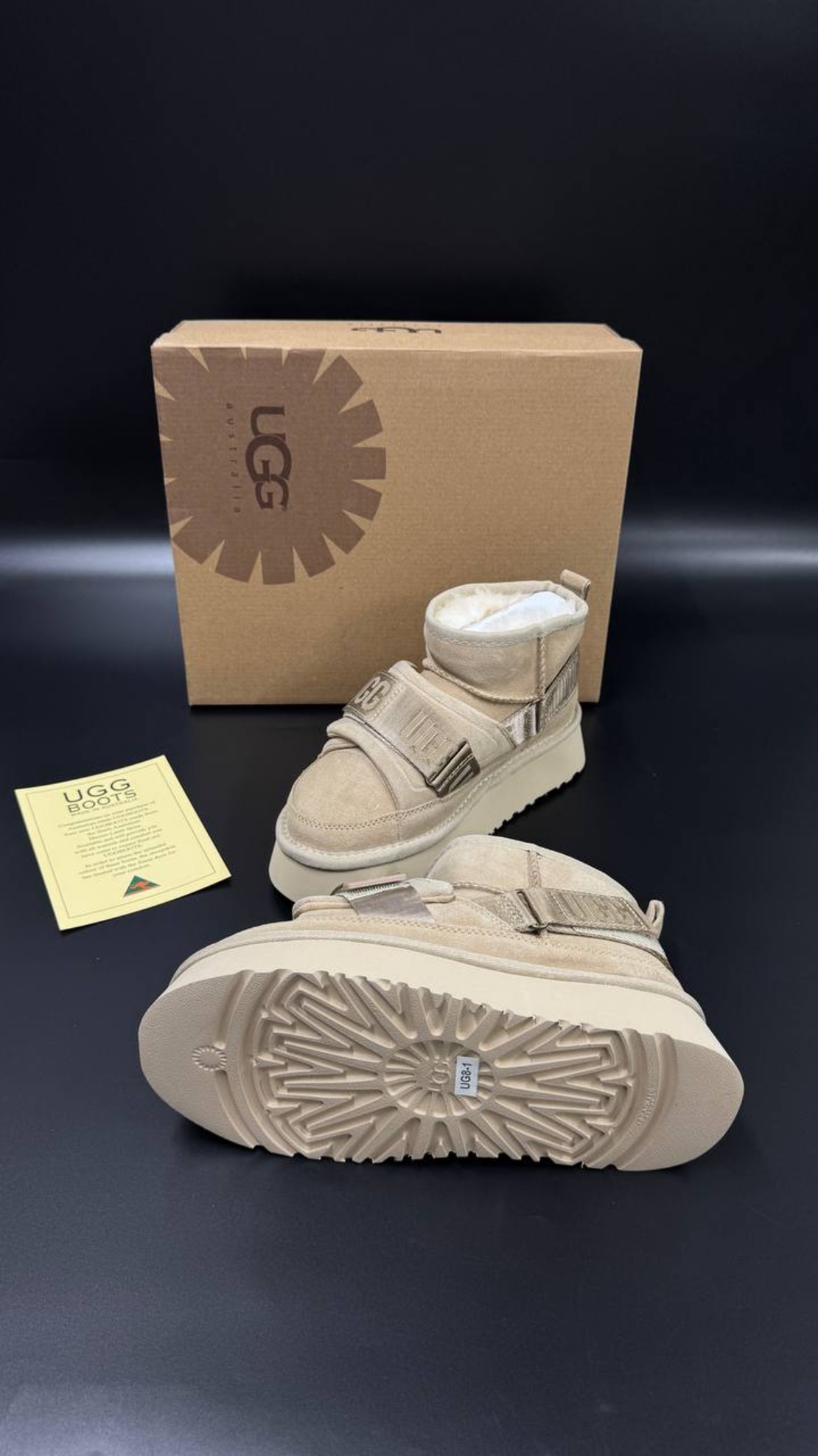 UGG